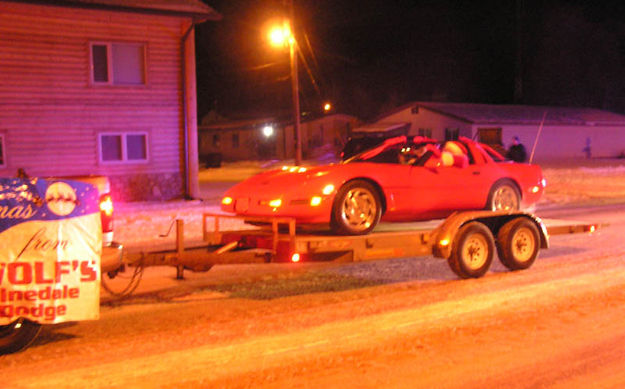 Santa in the Parade. Photo by Bob Rule, KPIN 101.1 FM Radio.