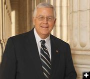 Senator Mike Enzi. Photo by State of Wyoming.