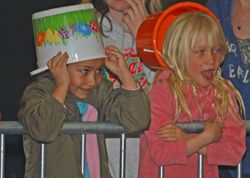 Eager Easter Seekers. Photo by Casey Dean, Pinedale Roundup.