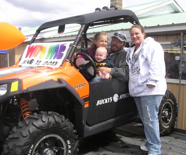 Cody Orcutt & Family. Photo by Bob Rule, KPIN 101.1 FM Radio.