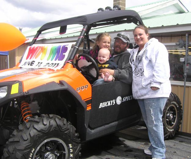 Cody Orcutt & Family. Photo by Bob Rule, KPIN 101.1 FM Radio.