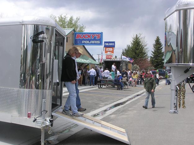 Street Display. Photo by Bob Rule, KPIN 101.1 FM Radio.