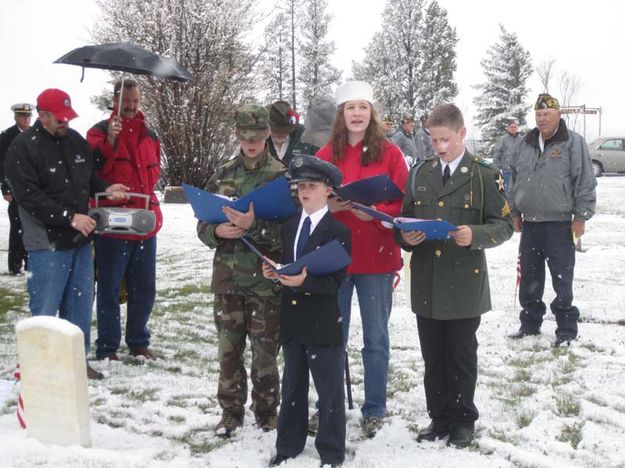 Patriotic kids. Photo by Bill Winney.