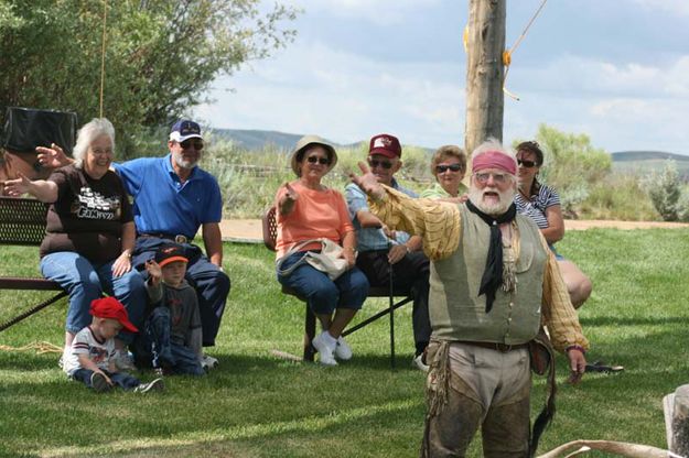 Sign Language. Photo by Dawn Ballou, Pinedale Online.