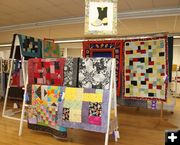 Quilts. Photo by Dawn Ballou, Pinedale Online.