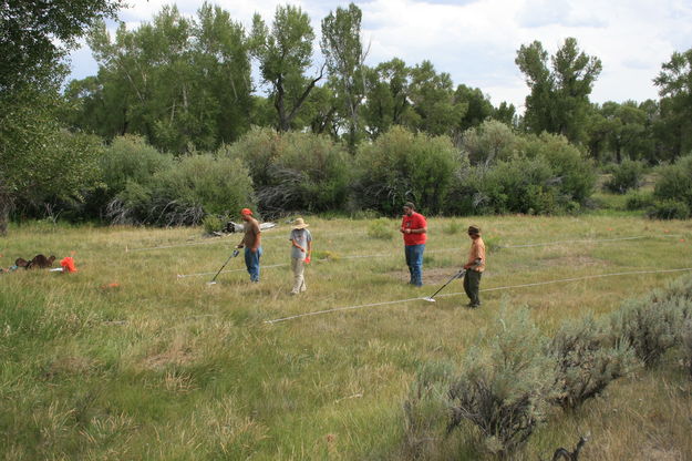 Archaeology. Photo by Dawn Ballou, Pinedale Online.