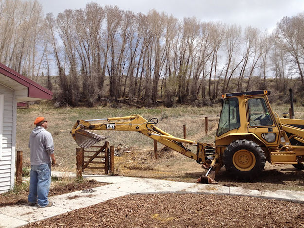 Landscaping. Photo by Ana Cuprill.