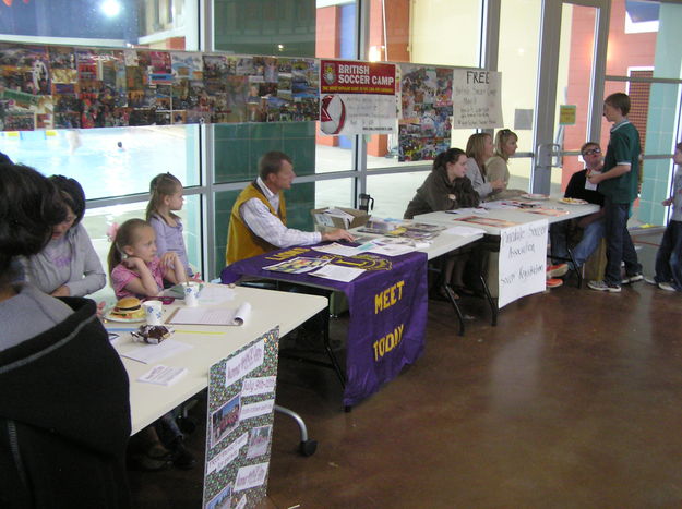 Booths. Photo by Bob Rule, KPIN 101.1 FM Radio.