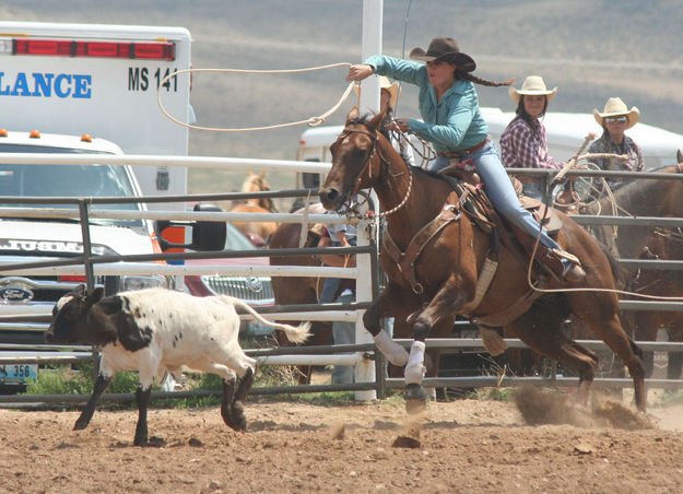 Breakaway Roping. Photo by Pinedale Online.