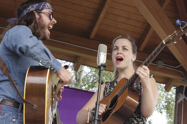 Jenny and Vaughn, Loves It!. Photo by Tim Ruland, Pinedale Fine Arts Council.