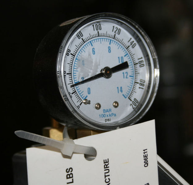 Pressure Gauge. Photo by Dawn Ballou, Pinedale Online.