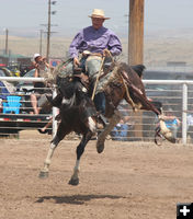 Ranch Bronc. Photo by Pinedale Online.