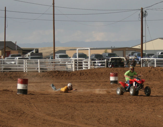 Shovel Race. Photo by Dawn Ballou, Pinedale Online.