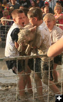 Hang on!. Photo by Dawn Ballou, Pinedale Online.