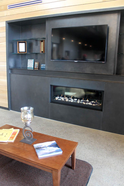 Fireplace. Photo by Dawn Ballou, Pinedale Online.