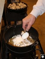 Making gravy. Photo by Dawn Ballou, Pinedale Online.