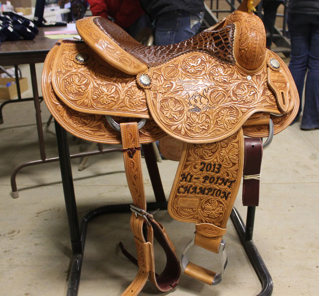 Saddle. Photo by Dawn Ballou, Pinedale Online.