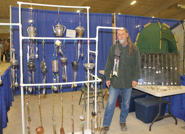 Wind Chimes. Photo by Dawn Ballou, Pinedale Online.