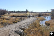 Leading to footbridge. Photo by Dawn Ballou, Pinedale Online.