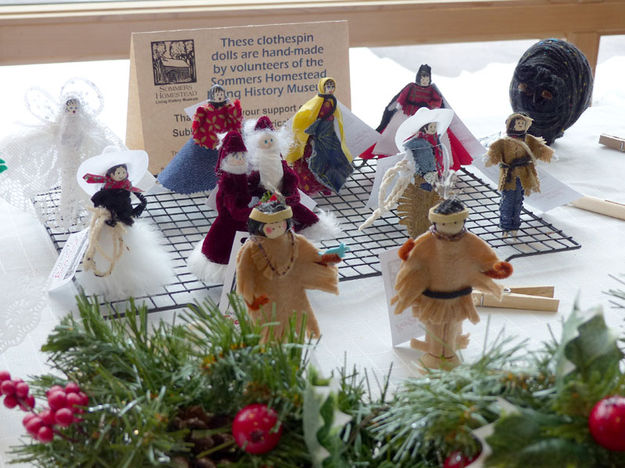 Clothespin dolls. Photo by Dawn Ballou, Pinedale Online.