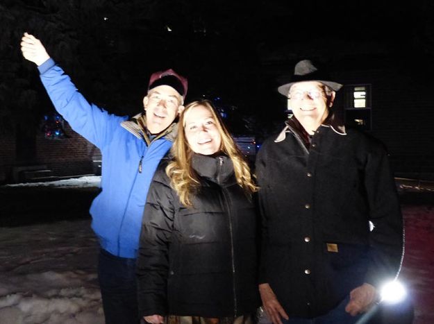 Tree lighting. Photo by Dawn Ballou, Pinedale Online.