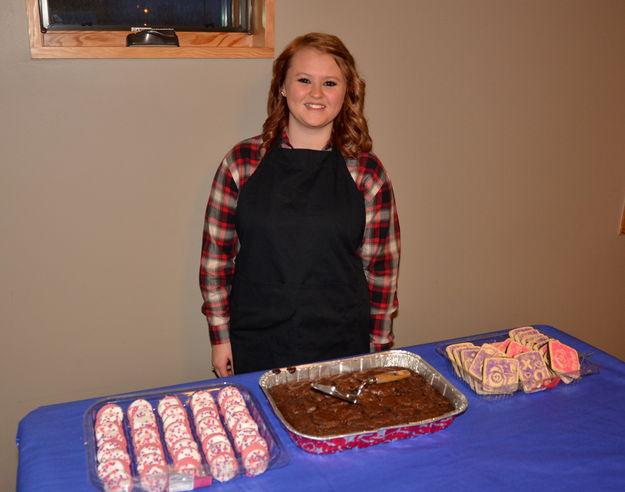 Dessert Hostess. Photo by Terry Allen.