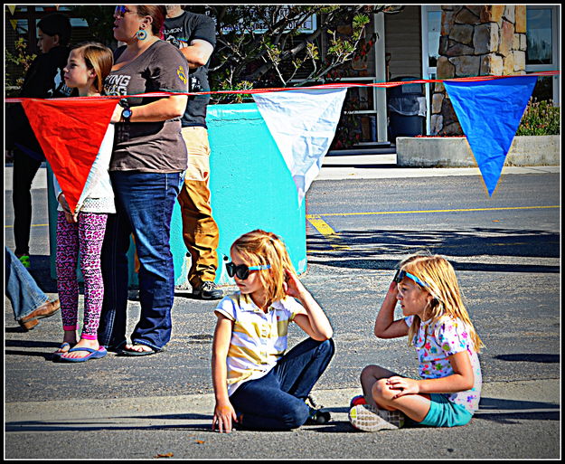 Eyes on Finish. Photo by Terry Allen.