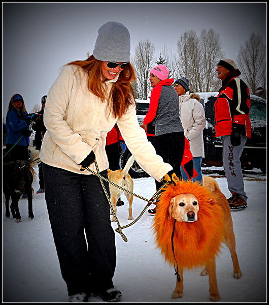 Maike and Snow Lion. Photo by Terry Allen.