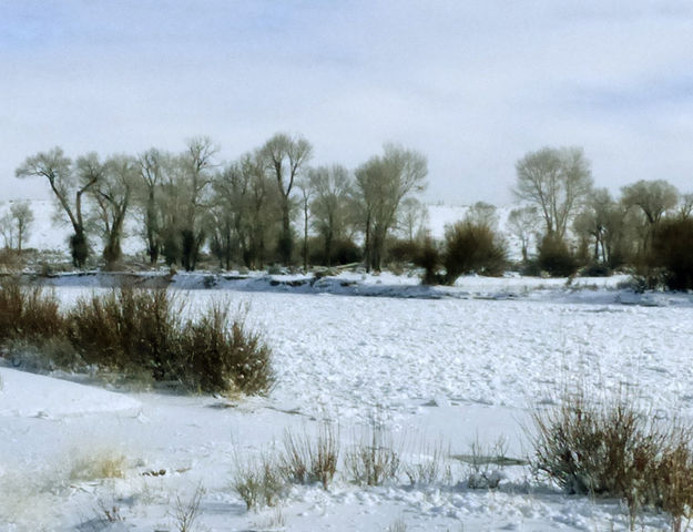 Frozen New Fork River. Photo by Dawn Ballou, Pinedale Online.