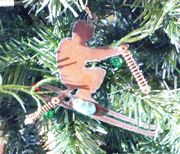 Skier ornament. Photo by Dawn Ballou, Pinedale Online.