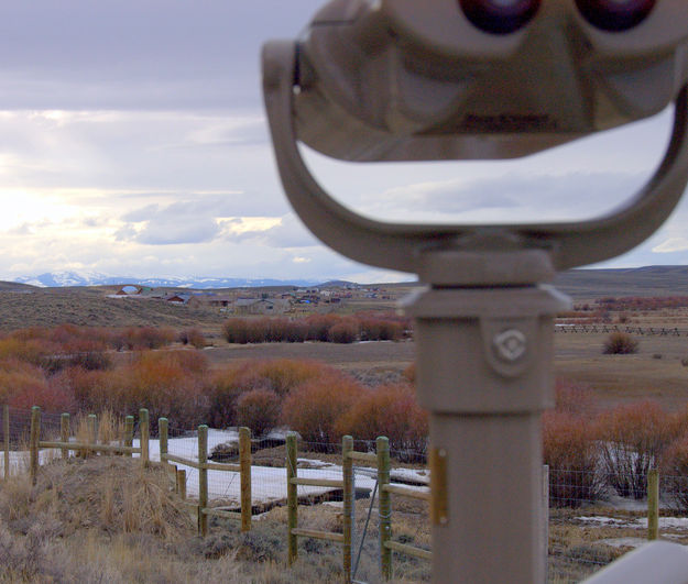 Binocular view of overpass. Photo by Terry Allen, Pinedale Online!.