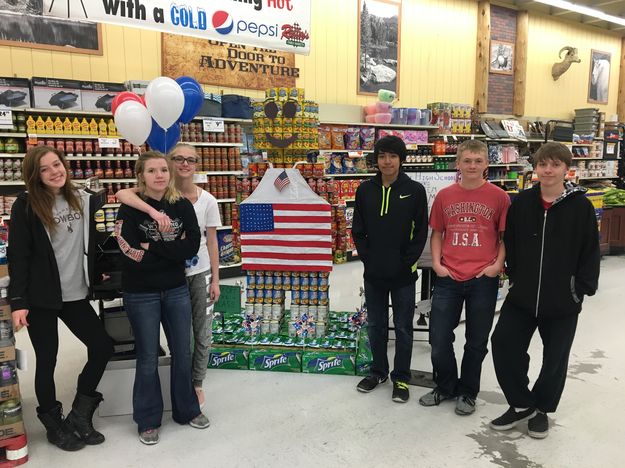 CANstruction. Photo by Natalie Collins, Pinedale High School.
