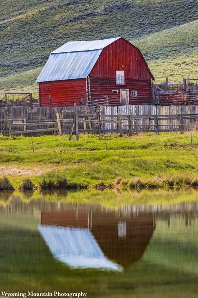 Red Barn. Photo by Dave Bell.