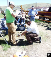 More measurements. Photo by Dawn Ballou, Pinedale Online.