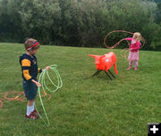 Roping. Photo by Dawn Ballou, Pinedale Online.