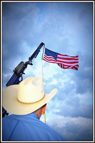 Doug Vickery Anchors The Flag. Photo by Terry Allen.