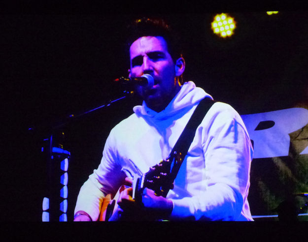 Jake Owen. Photo by Dawn Ballou, Pinedale Online.