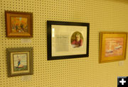 Lynn Thomas Memorial Art Show. Photo by Dawn Ballou, Pinedale Online.