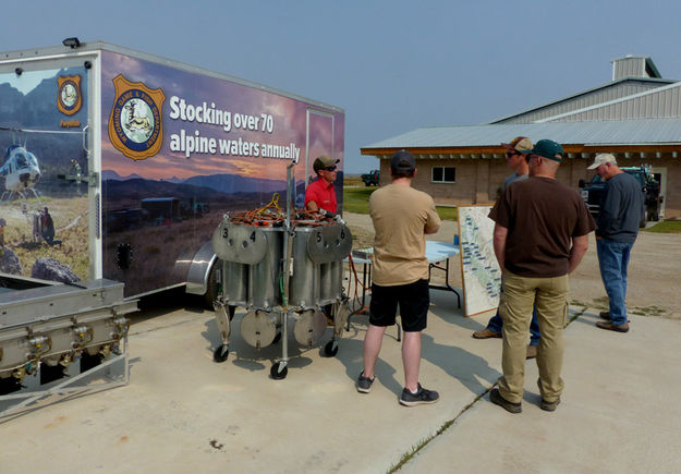 Helicopter stocking. Photo by Dawn Ballou, Pinedale Online.