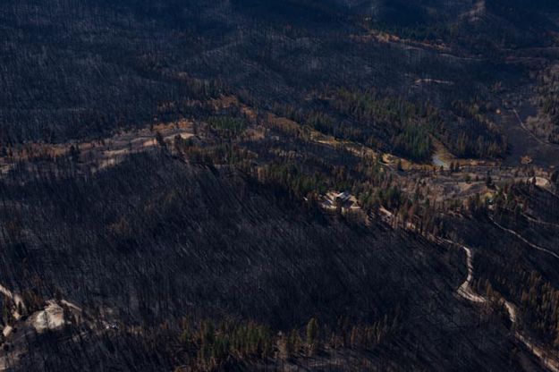 Roosevelt Fire. Photo by Rita Donham, Wyoming Aero Photo LLC.