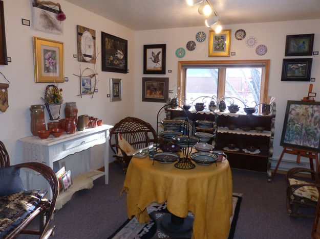 Painted Dreams Gallery. Photo by Dawn Ballou, Pinedale Online.