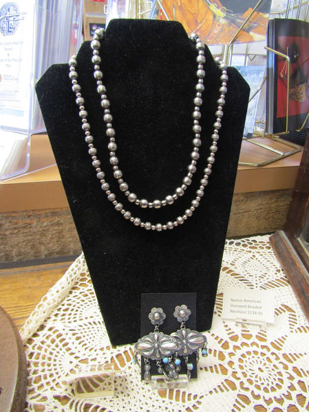 Silver Jewelry. Photo by Dawn Ballou, Pinedale Online.