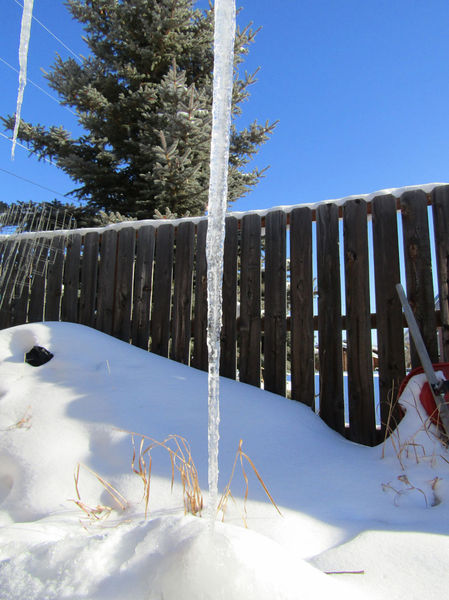 Icicle bottom. Photo by Dawn Ballou, Pinedale Online.