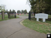 Pinedale Cemetery. Photo by Dawn Ballou, Pinedale Online.