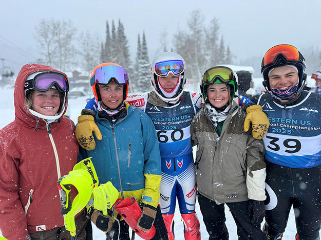 Pinedale Alpine Skiers. Photo by Jeff Wohl, Alpine Ski Coach.
