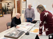 Meeting with architect Curt Fentress. Photo by Pinedale Online.