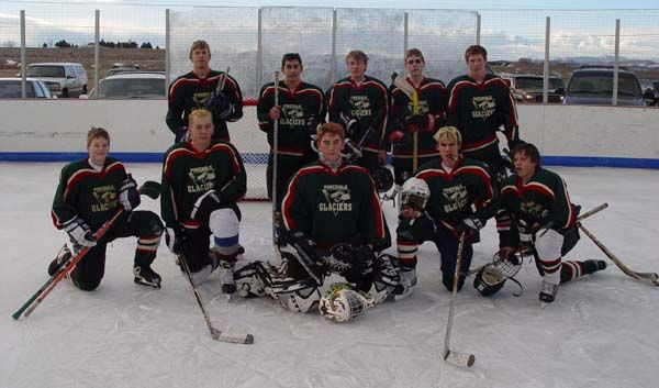 Pinedale Midget Team. Photo by Craig Sheppard.