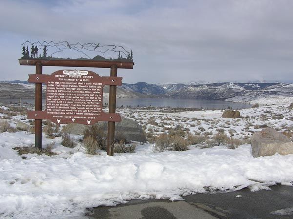 Fremont Lake. Photo by Pinedale Online.