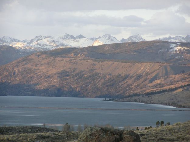 Fremont Lake. Photo by Dawn Ballou, Pinedale Online.