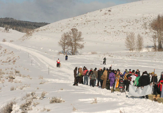 Pinedale Start. Photo by Dawn Ballou, Pinedale Online.